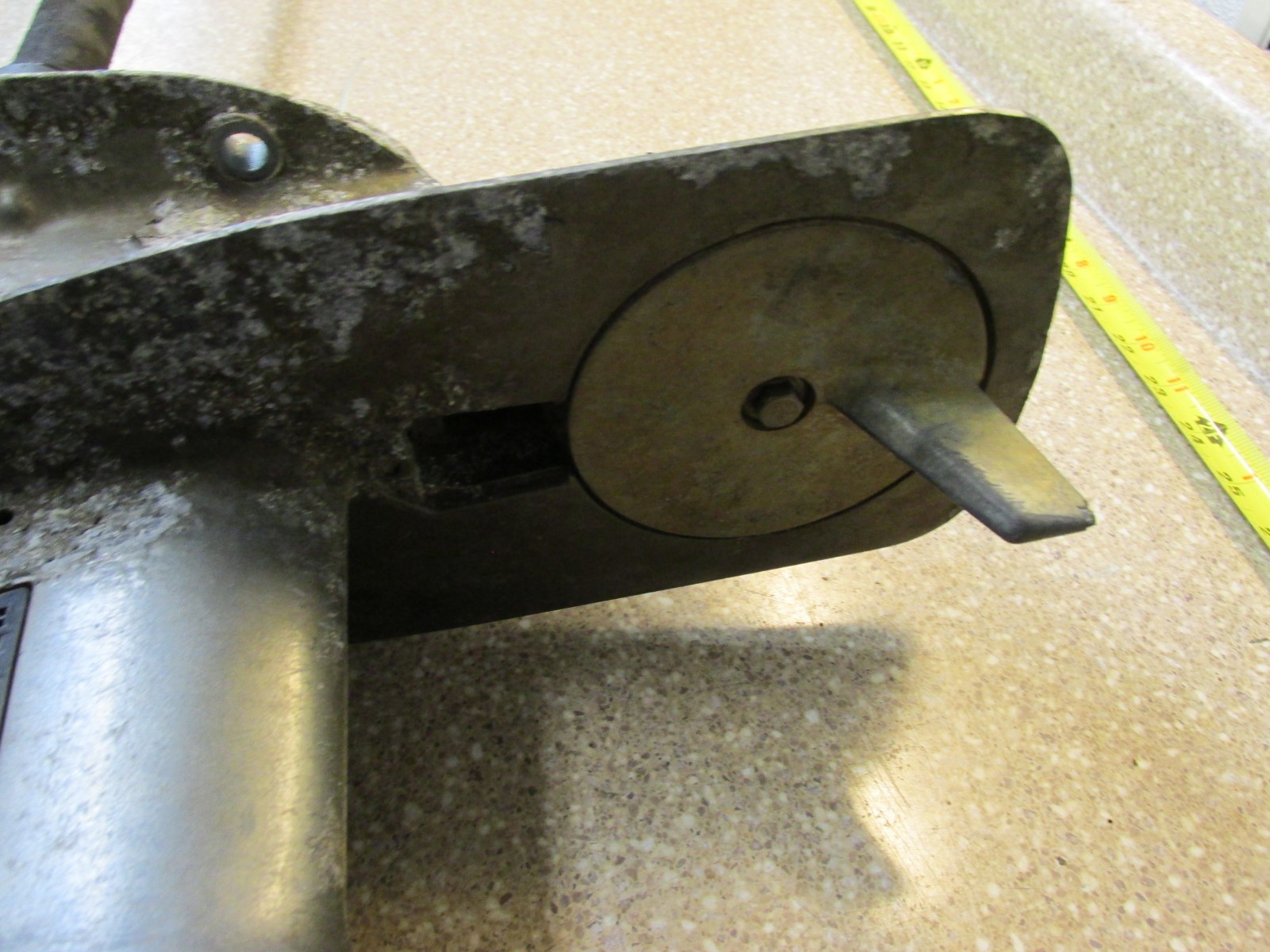 Mariner Outboard 30 HP Lower Unit Gearcase 1651-9804M