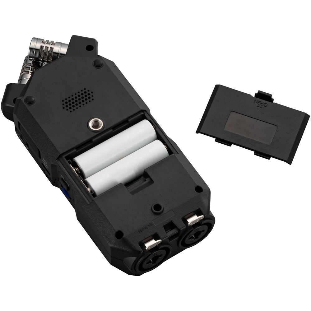 Zoom H4essential 4-Track 32-Bit Float Portable Audio Recorder Bundle