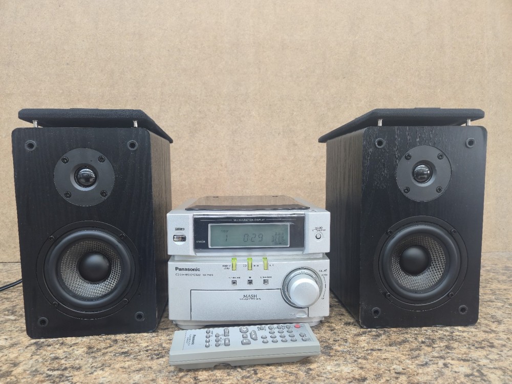 Panasonic SA-PM01 CD/ AM/FM Stereo System W/Remote *READ DESCRIPTION* #1919
