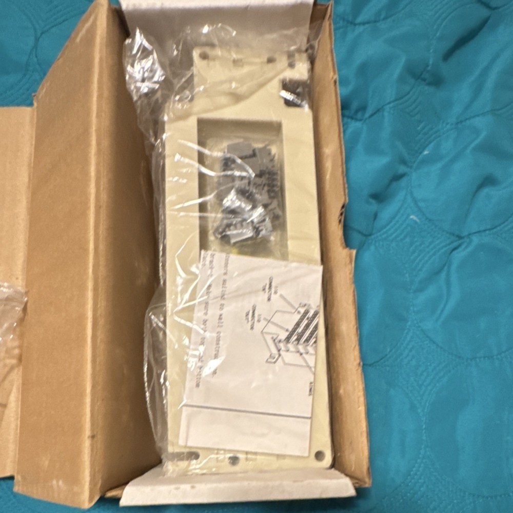 Telecom Punch-Down Terminal Block with Mounting Plate and Instructions