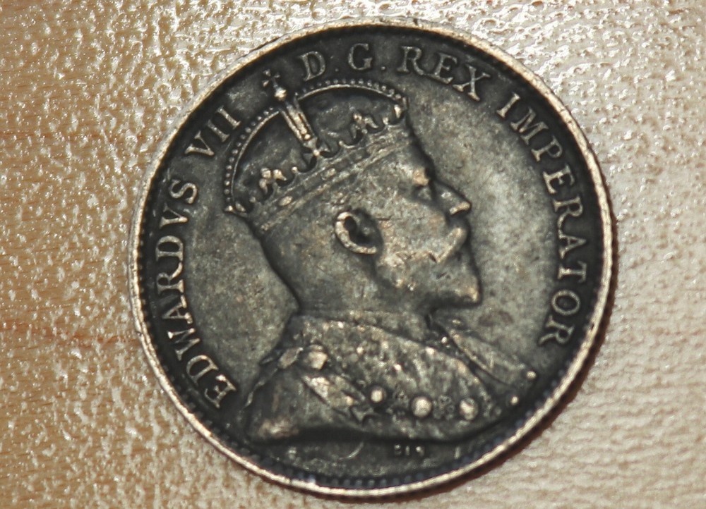 1910 Canada 5 Cents Silver