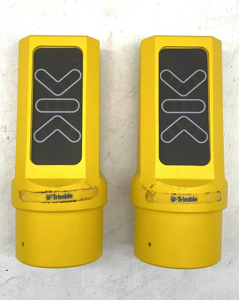 Trimble Grade Control Set CB420 Control Box & ST300 Sonic Tracers w/ Case.