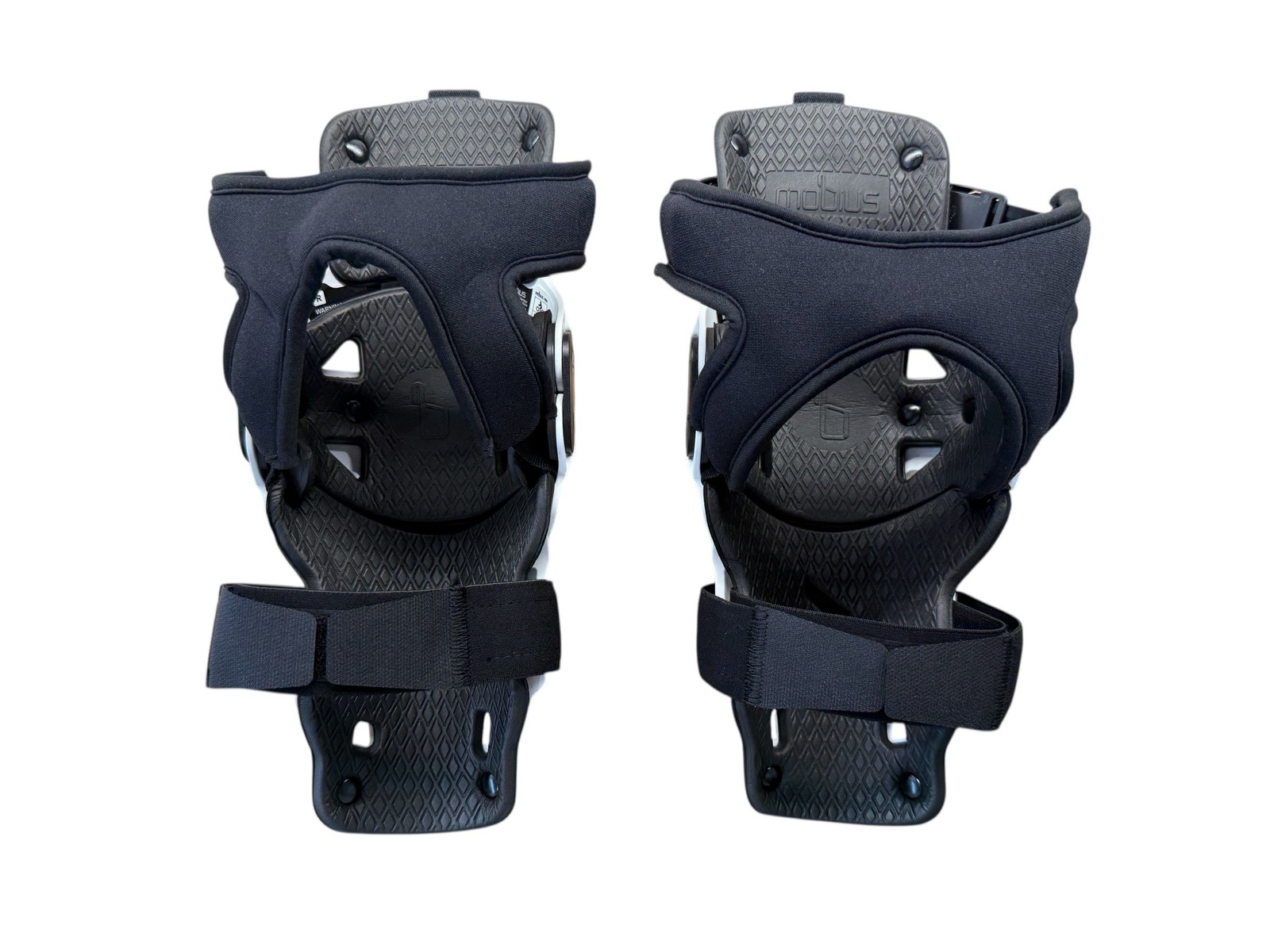 Mobius X8H Hybrid Knee Support Mx (PAIR) White / Black Small / Medium - OPEN BOX