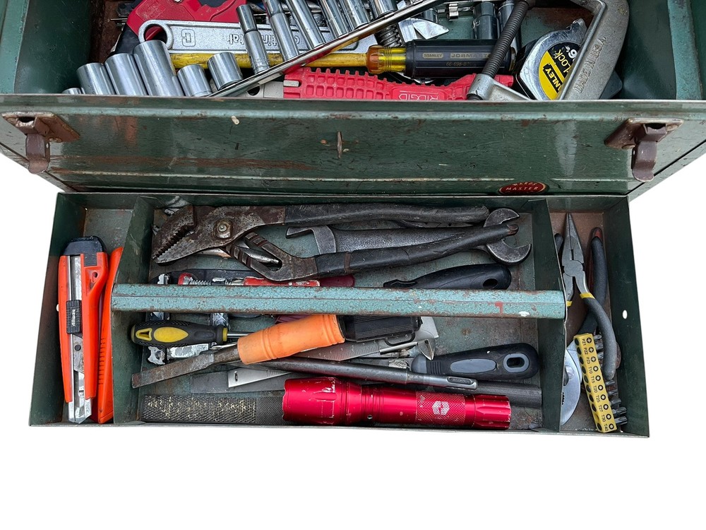 Vintage Ward Master Tool Box W/Misc Tools (LOCAL PICKUP)