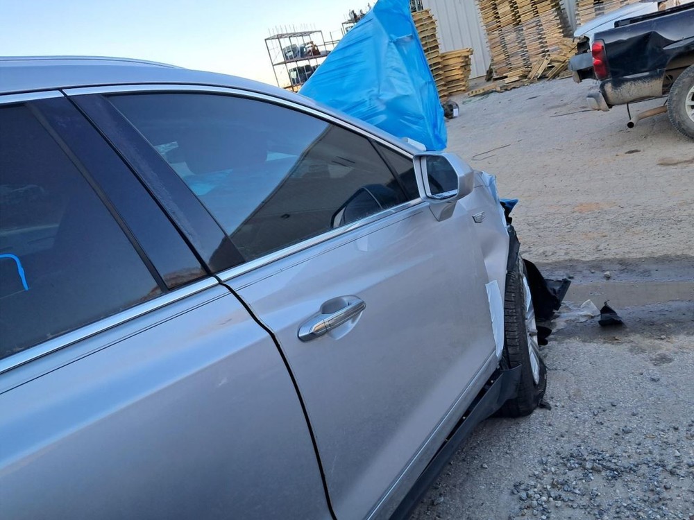 XT5 2019 Glove Box 4901593