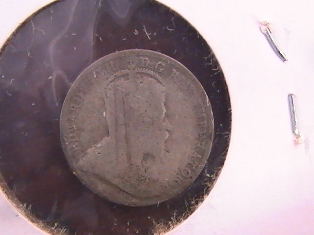 CANADA 5 CENTS 1902 SILVER SCRATCHED FACE