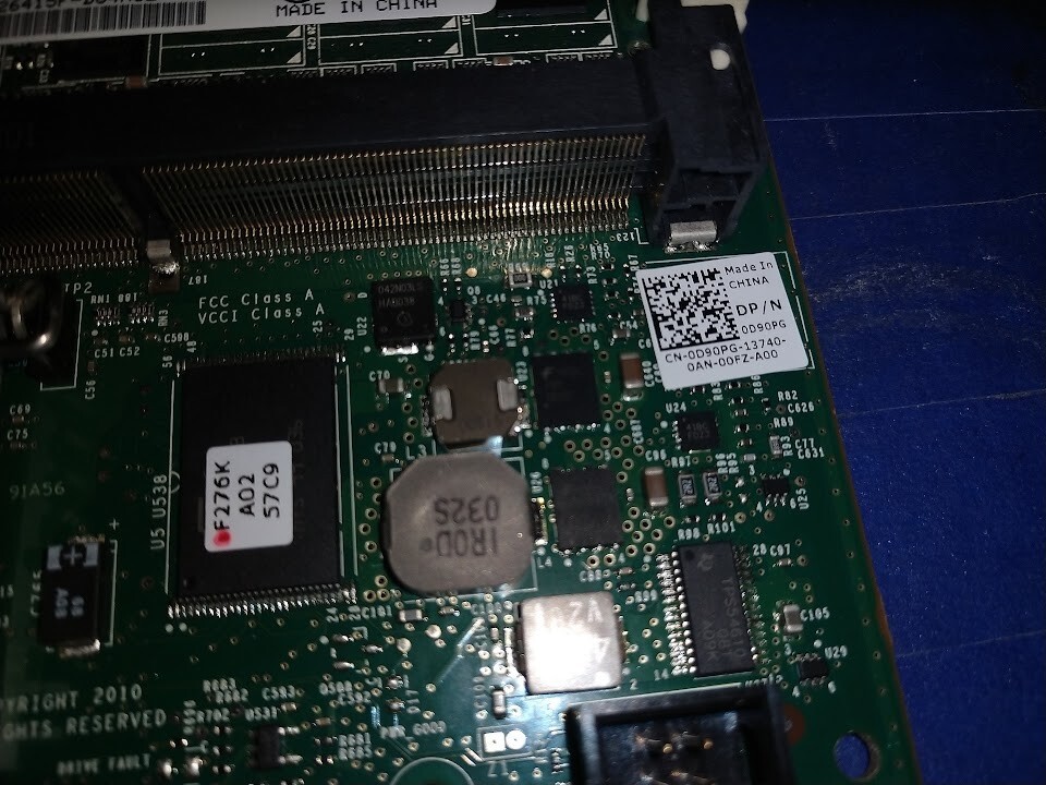 Dell PERC H800 SAS RAID Controller D90PG w/ 512 MB Cache w/ Battery