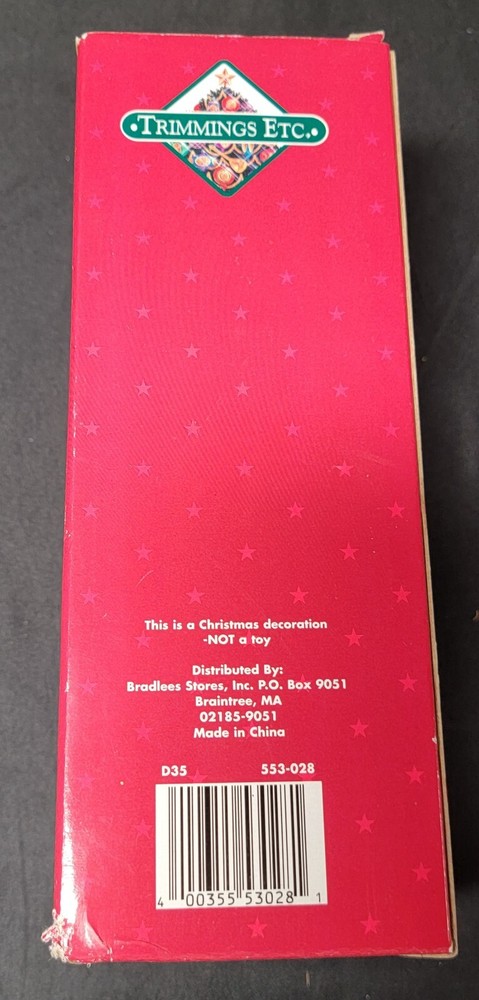Vintage Wooden SNOWMAN NUTCRACKER Holding Present & Tree EUC in Original Box