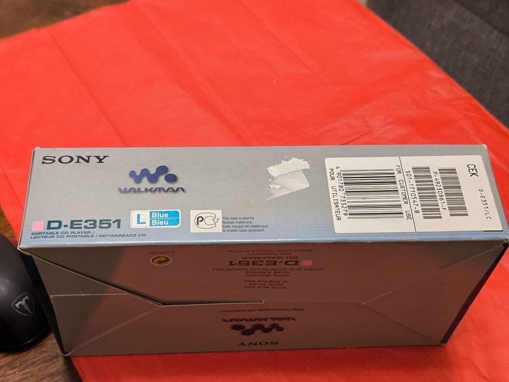 Sony D-E351 CD/CD-R/RW Walkman Blue Boxed