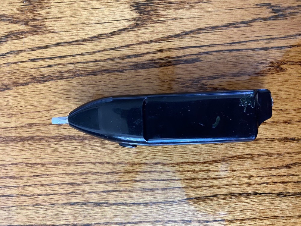 Helix Automatic Battery Powered Eraser (19060) USED