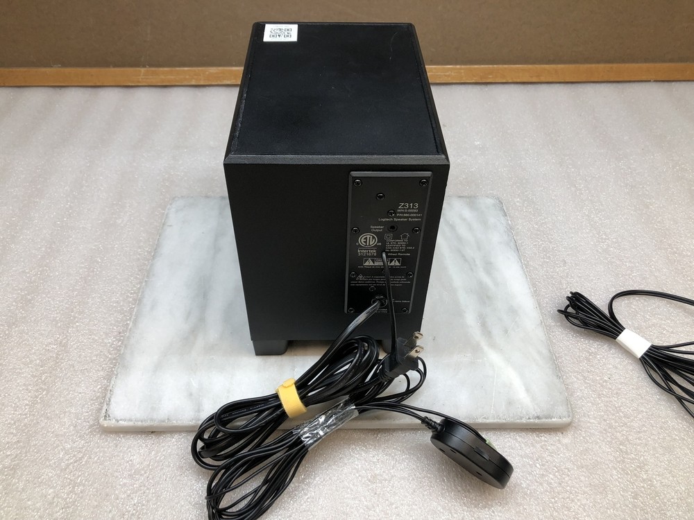 Logitech Z313 2.1 Multimedia Speaker System with Subwoofer & Wired Controller