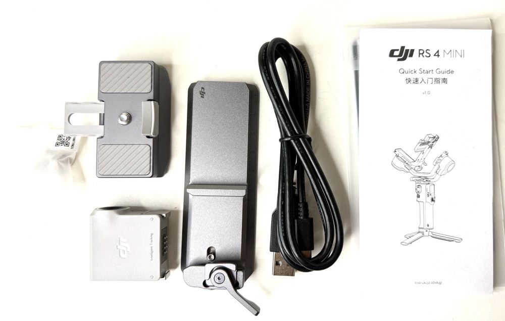 DJI RS 4 Mini Combo 3-Axis Gimbal Stabilizer - Gray