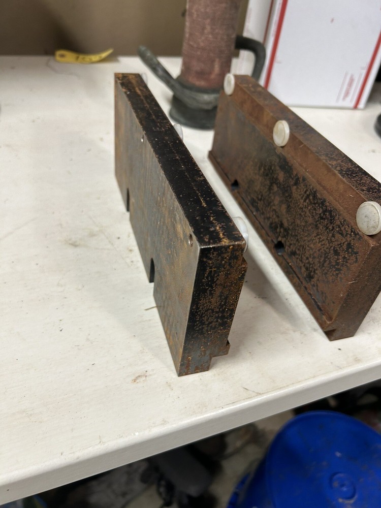 kurt vise jaws E . Haas