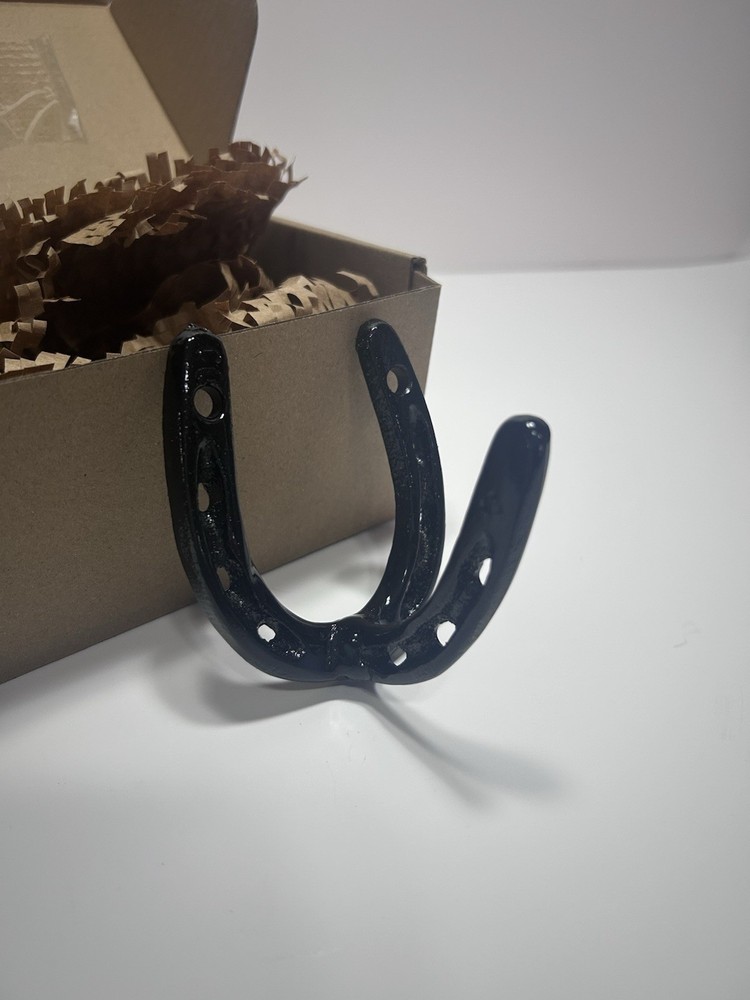 Pony Size Horse Shoe Hanger