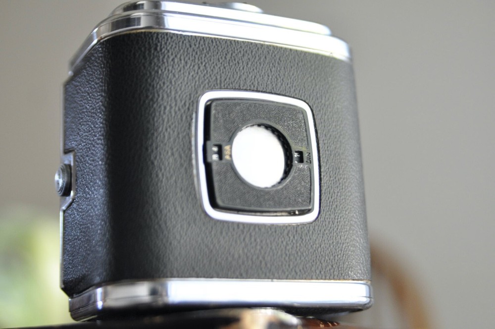Hasselblad A24 24-Button Roll Film Back Black