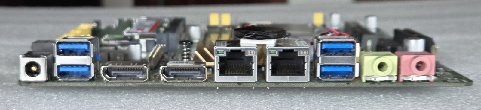 Aaeon EMB-Q170B mini-ITX motherboard w/ Intel i3-6100 CPU, 8GB Innodisk DDR4