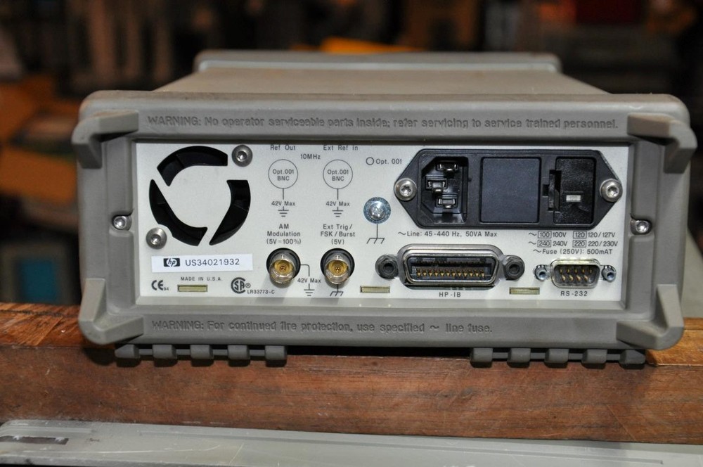 HP 33120A Function / Arbitrary Waveform Generator, 15 MHz