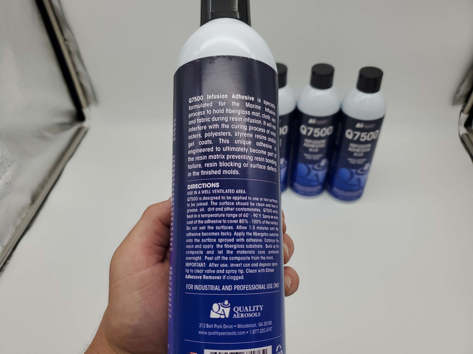 Q7500 Marine Infusion Adhesive for Fiberglass Mat 13 Oz Aerosol Cans Pack of 4