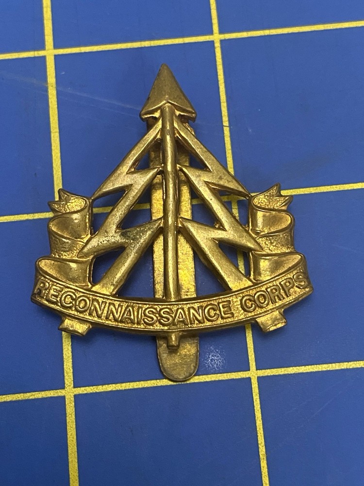 WW2 Reconnaissance Corps Original Cap Badge