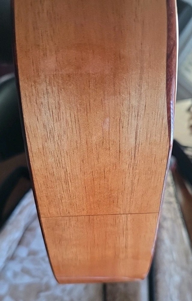 Kanile'a KSR T Tenor Ukulele Solid Koa Gloss with Case