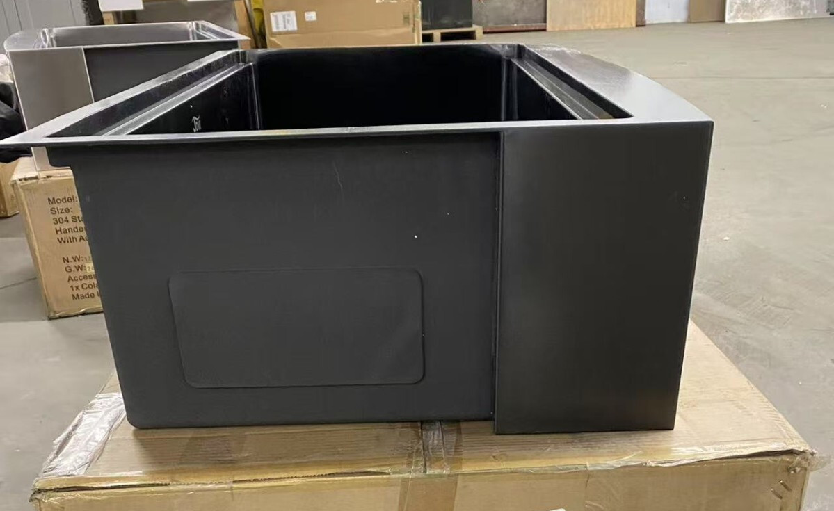 33'' Black Farmhouse Apron Front Kitchen Sink Single Bowl Workstation Farm Sink