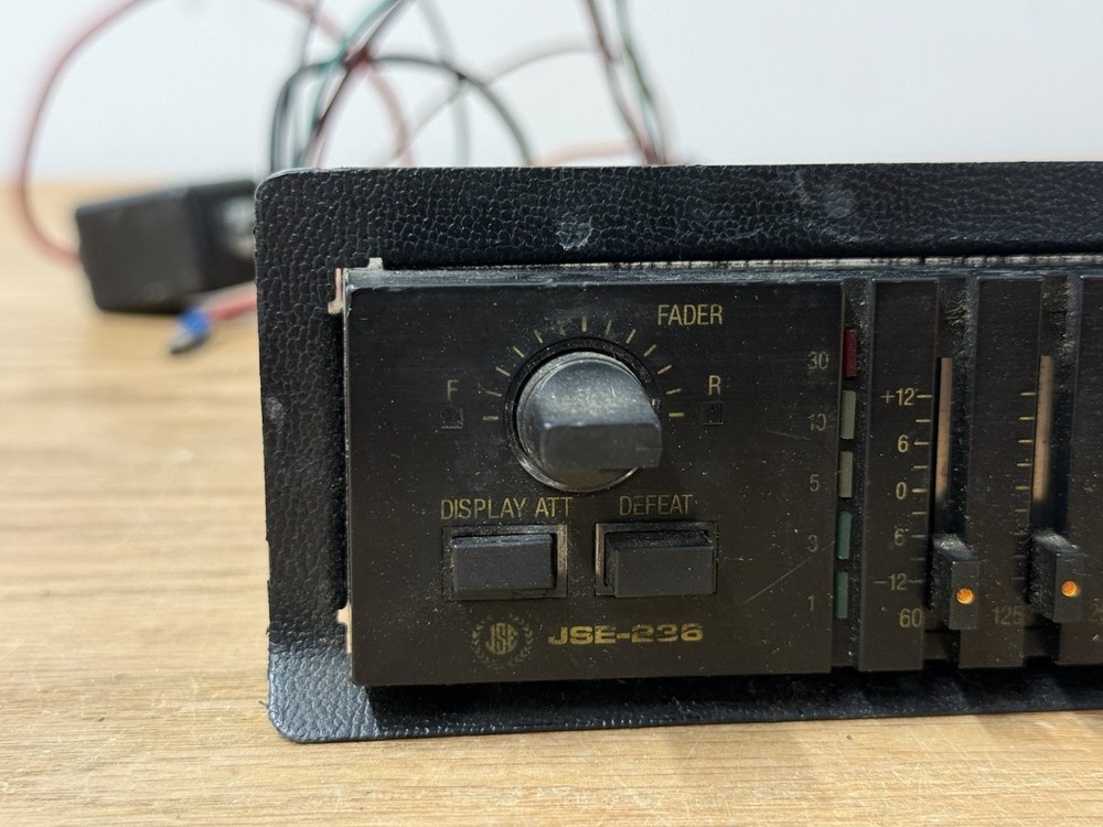 Jet Sound Electronics JSE-236 Equalizer Amplifier Untested