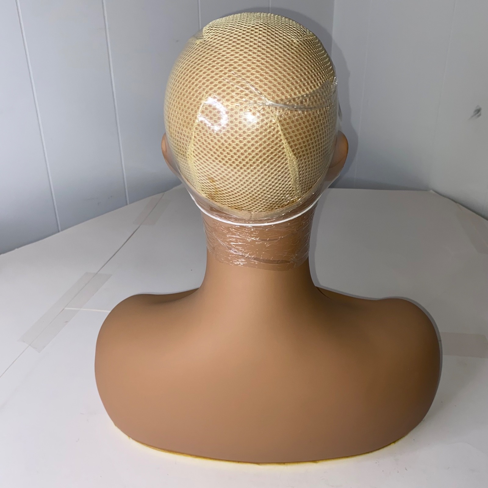 Realistic 17 Inch PVC Mannequin Head with Shoulders Upper Body Female New