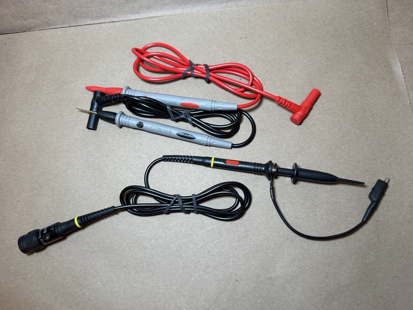 ZT-702S Digital Oscilloscope Multimeter AC DC Voltmeter Ammeter Ohmmeter 10MHz