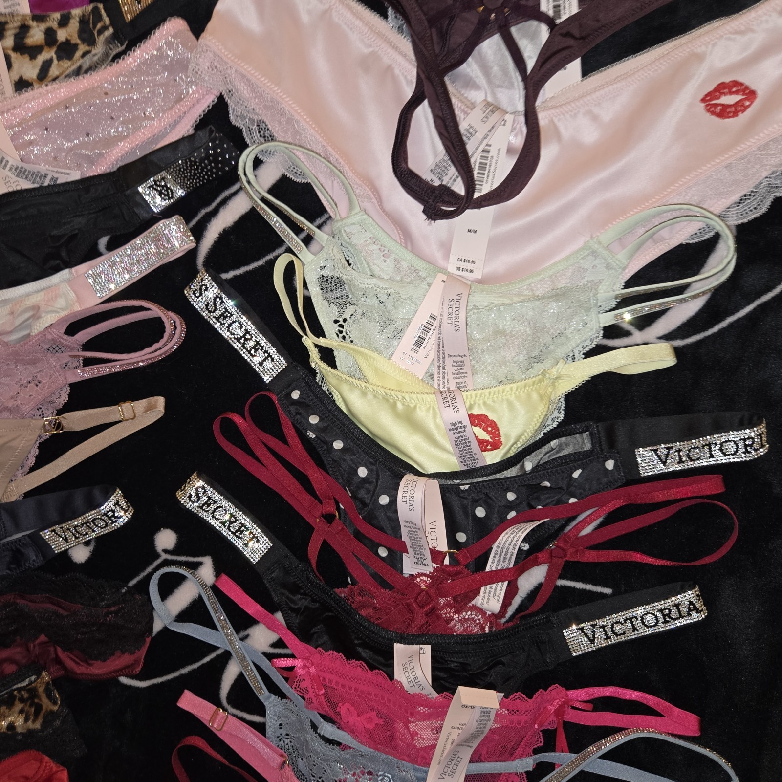 New! Victoria's Secret Mixed Panty Bundle❤️ Newest Styles Only🩷 XS-XL💕💕❣️❤️❤️