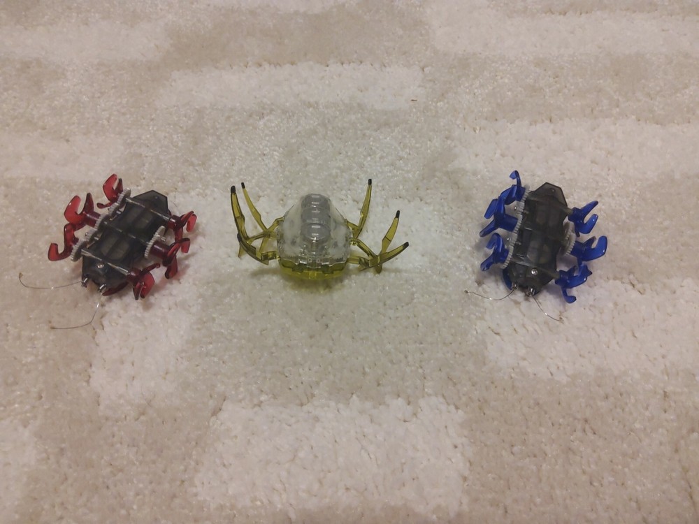 Lot of 3 Hexbug Nano Bug Space Bugs Rovers