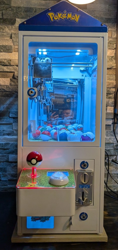 Pokemon Themed Arcade Mini Claw Crane Machine 110v Bar Top Charizard Blastoise