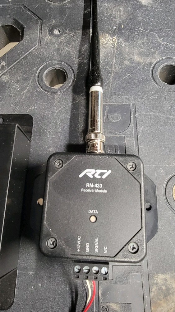 RTI RP-6 Remote Control Processor and RM-433 Receiver Module