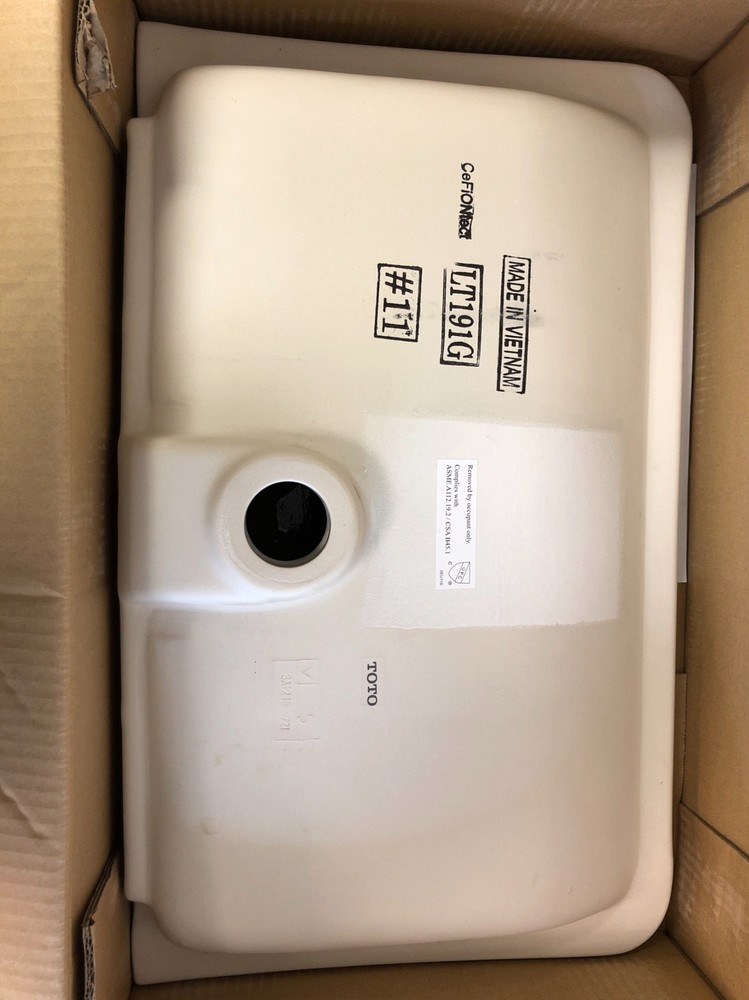TOTO LT191G#11 Rectangular Undermount Sink with CEFIONTECT, Colonial White