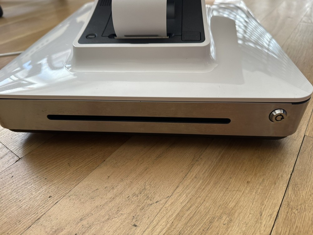 ELO PayPoint E346732 Android Open Source 32GB 13.3'' POS System - White/Reseted