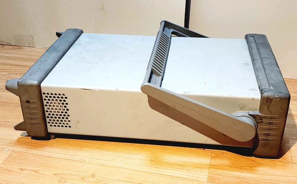 *UNTESTED BUT POWERS ON* AGILENT 34970A DATA ACQUISITION/DATA LOGGER SWITCH UNIT