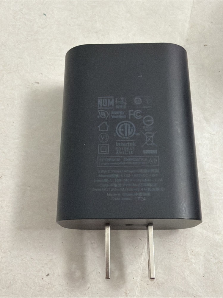 GENUINE Anker 3-in-1 Cube with MagSafe READ* PREOWNED!