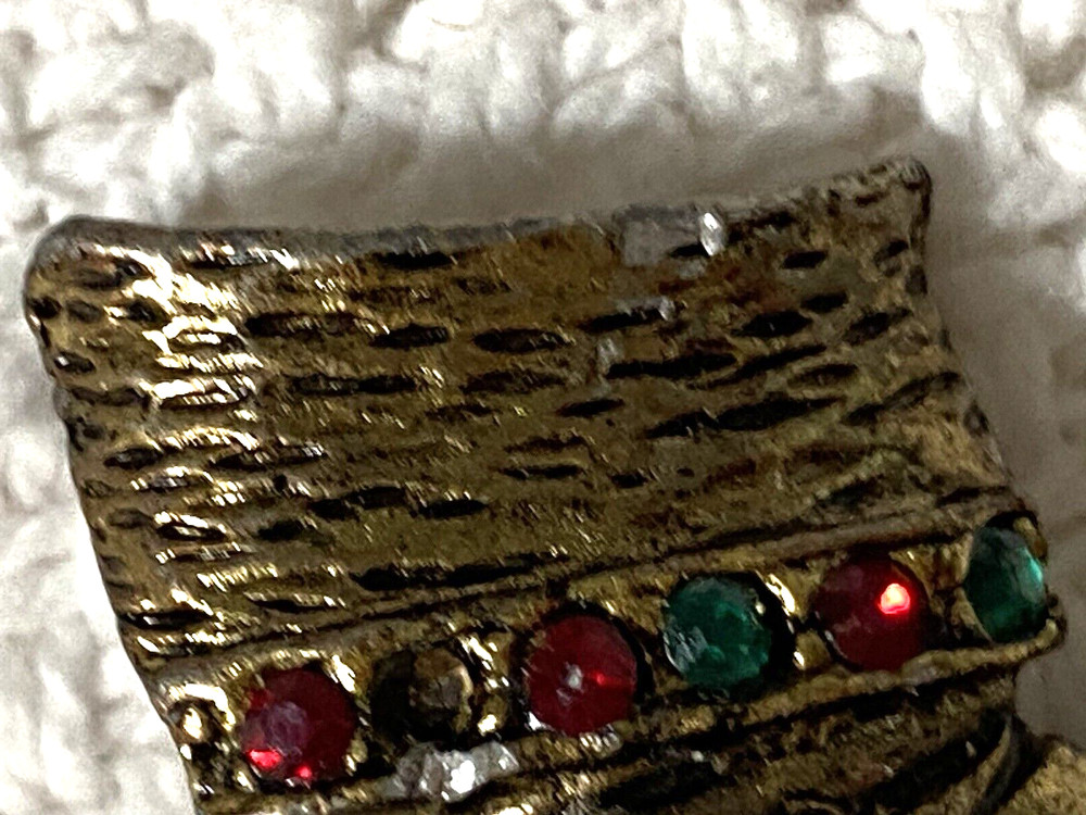 Santa Holiday Boot (missing 1 Stone) Brooch/Pin