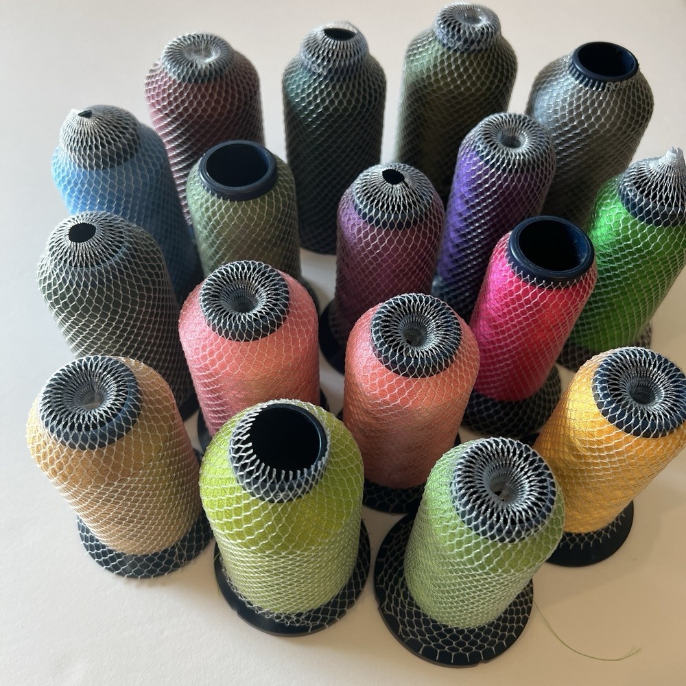 Lot 17 Partial Spools A&E Robison-Anton Embroidery Thread Rayon 5500 Yard