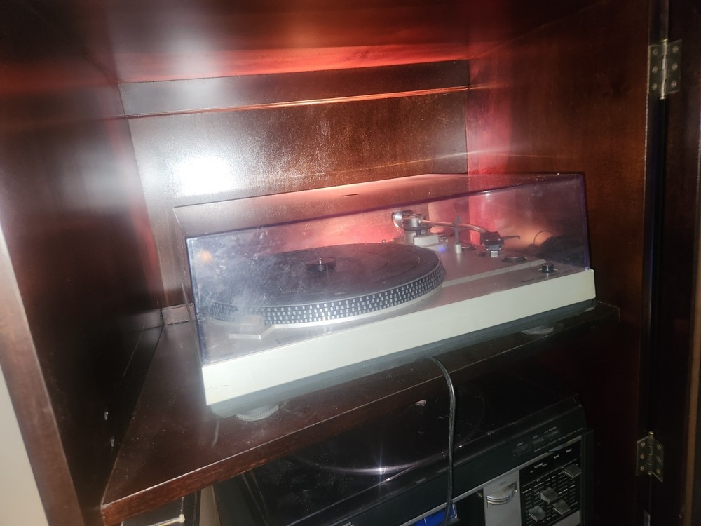 MCS Series Turntable (Modular Component Systems) Model 6710 Belt Drive. Technic