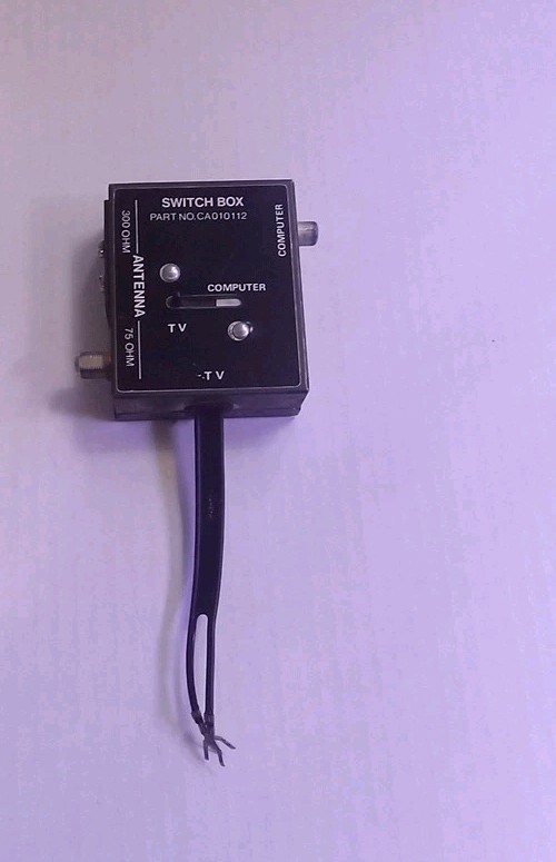 Atari 800 XL Computer Tested & Working w/ Power + Manuel US version