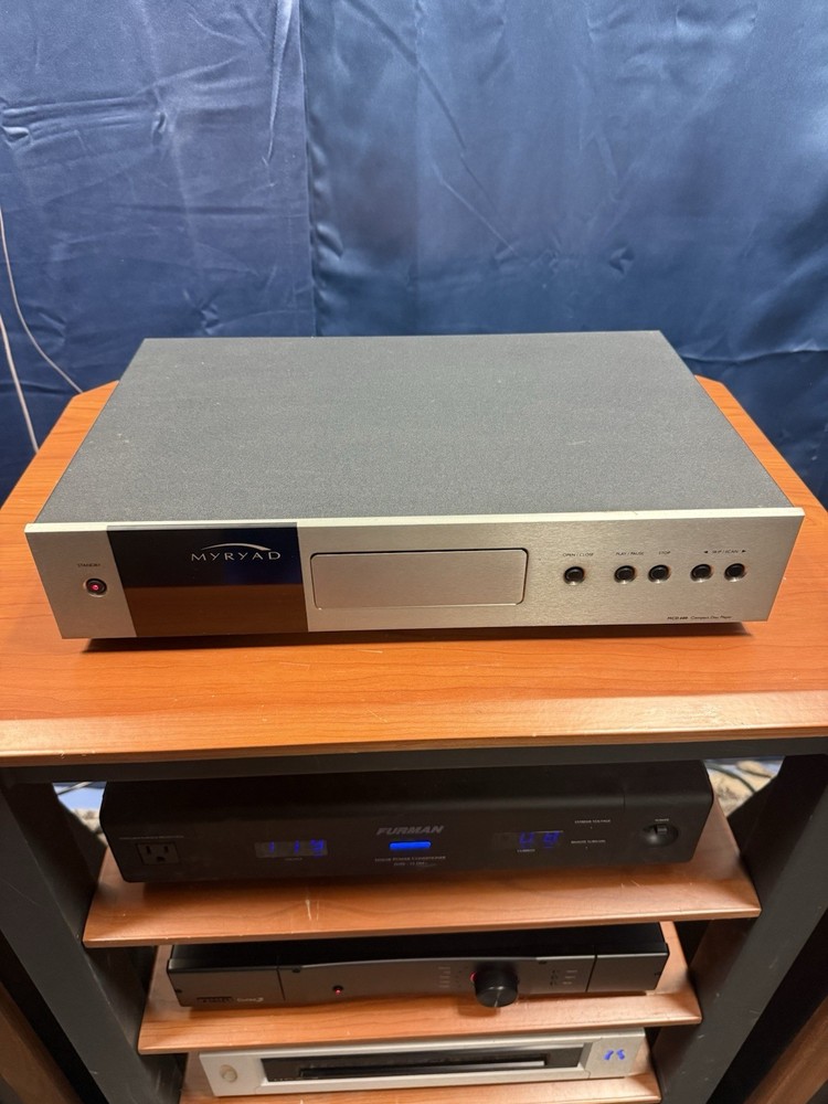Myryad MCD 600 Audiophile CD Player *WORKS GREAT*