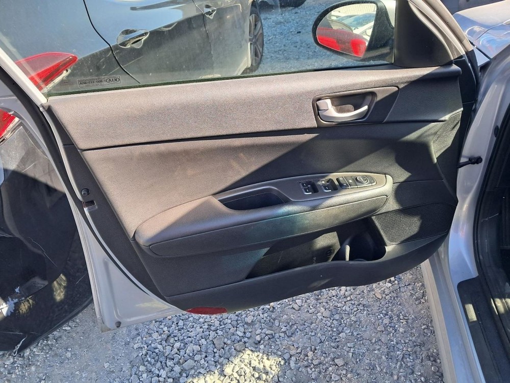 OPTIMAKIA 2019 Glove Box 4822525