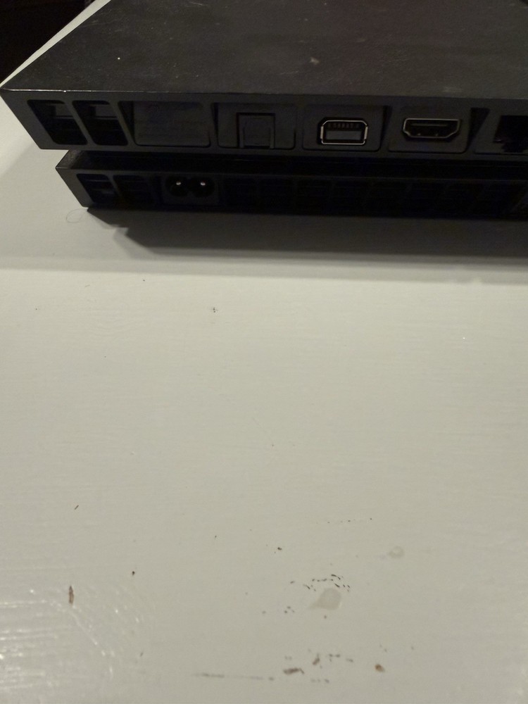Sony PlayStation 4 500GB Jet Black Console Tested Working