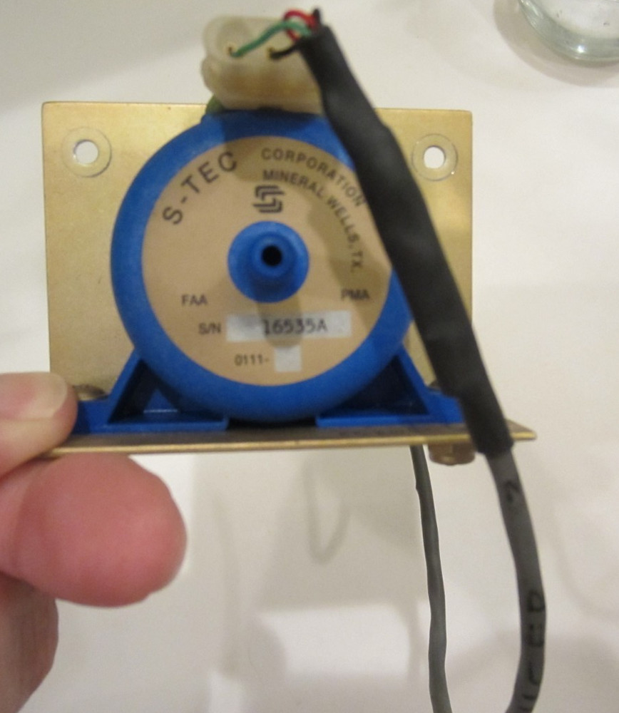 STEC PRESSURE TRANSDUCER AS REMOVED 0111