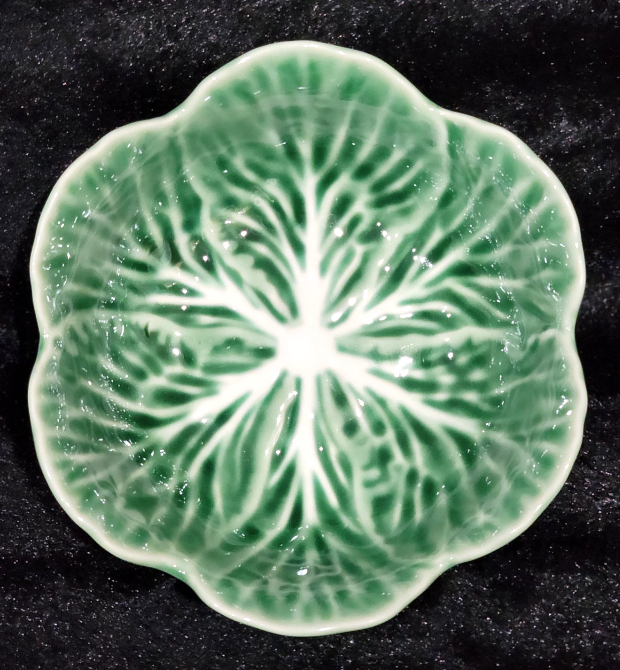 4 Green Cabbage Cereal Bowls Ceramic 6" Hobby Lobby Easter Pinheiro Style NEW