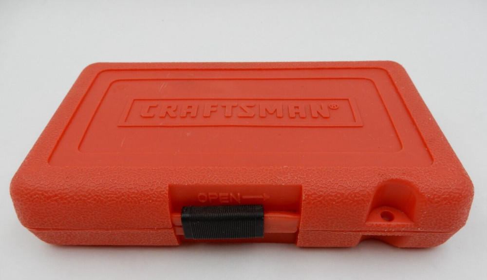 CRAFTSMAN FIVE PIECE (#3 #6 # 7 #9 #10) NUT BOLT REMOVER EXTRACTOR SET WITH CASE
