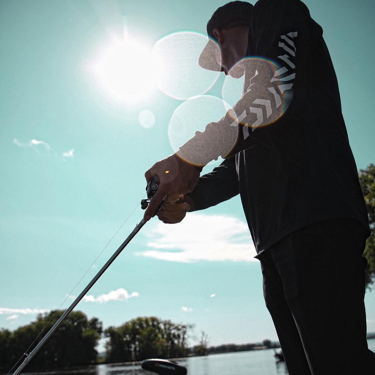 Daiwa Carbon Case Travel Spinning Rod and Reel Combo Kit