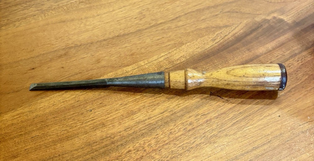 Antique Eclipse (British) 1/4” Socket Chisel