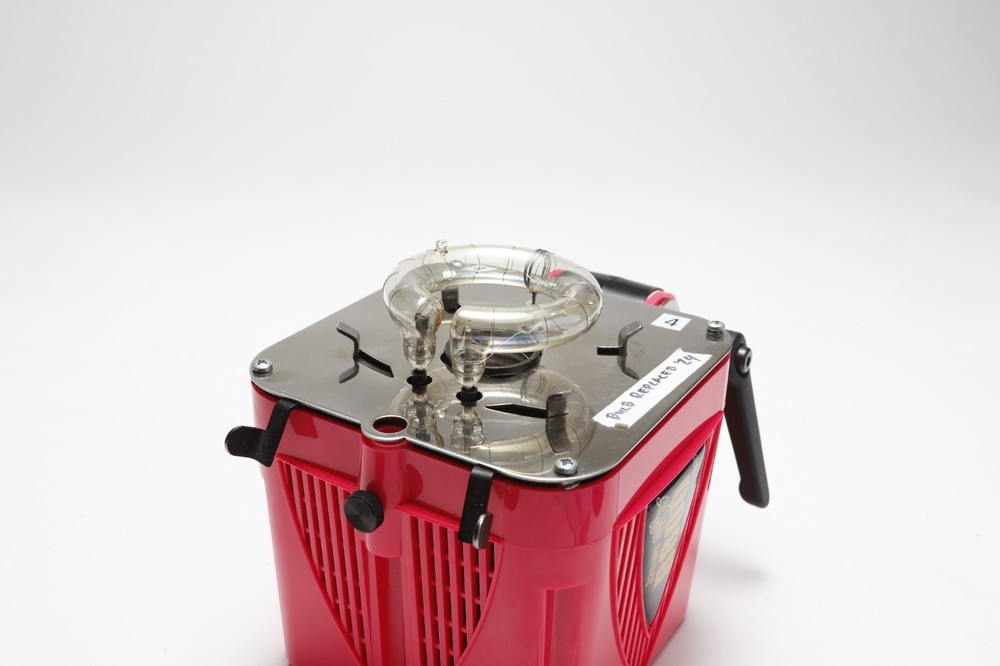 Pink Alien Bees B800 STUDIO Light 320WS Studio Flash MONOLIGHT!! WORKS!!!