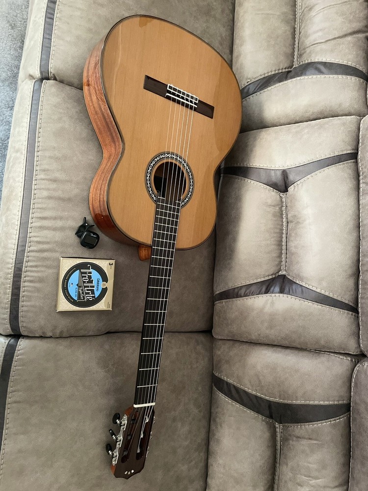 Cordoba C9 Crossover Classical Guitar